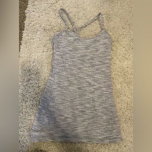 Lululemon tank size 2